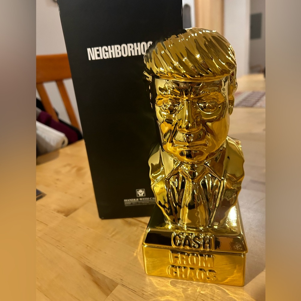 Neighborhood Trump Incense Chamber